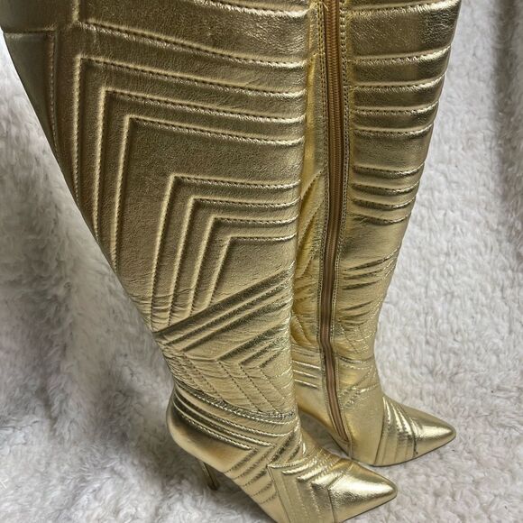 Liliana Metallic Gold Quilted Patterned Stitch Pointy Toe Stiletto Boots SZ 6.5 - Picture 1 of 16